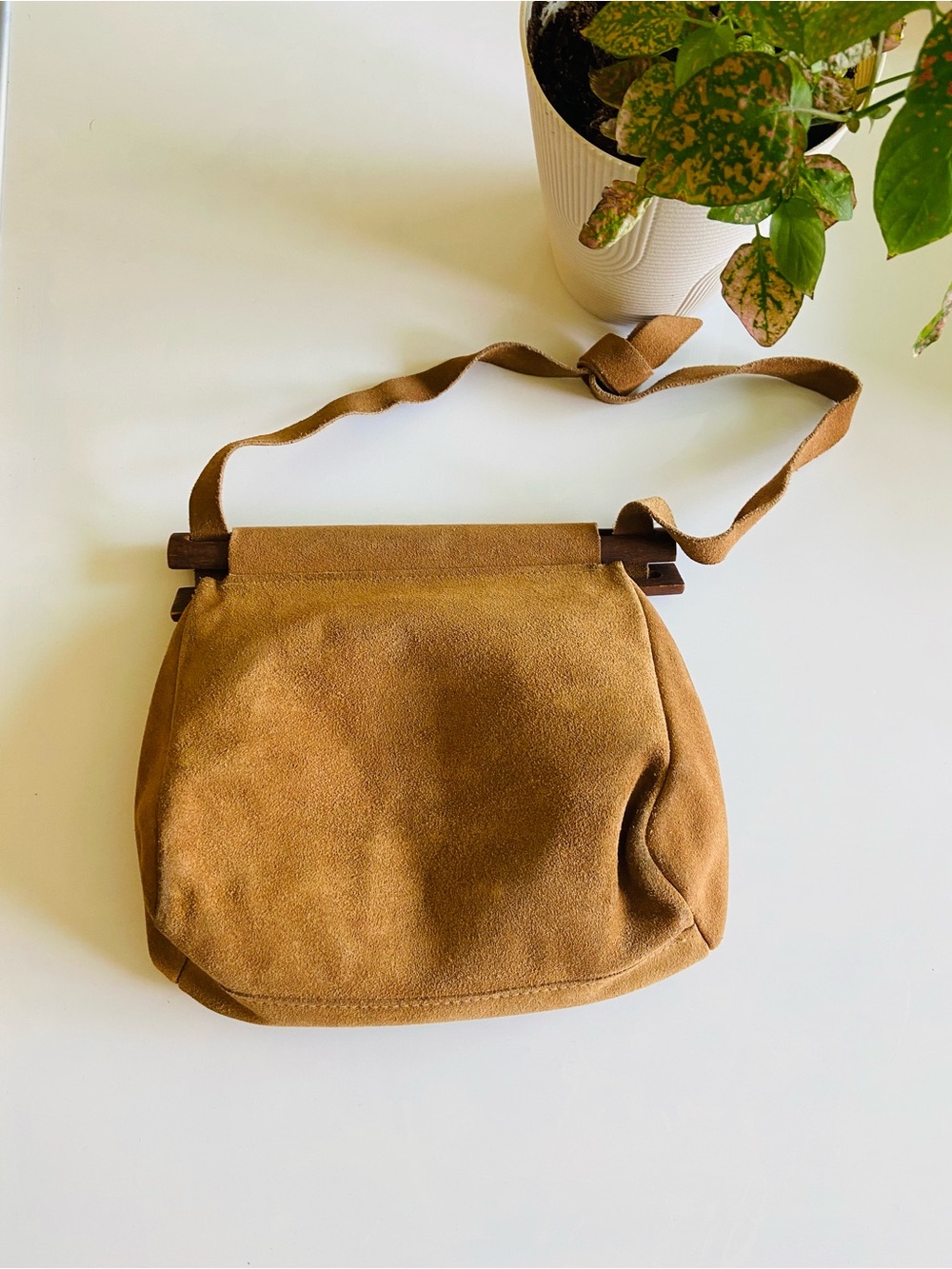 Handmade Suede Leather Purse, Clutch/Satchel Bag, Mini, Wood clasp VTG